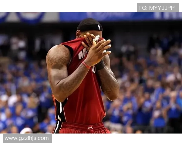 2006年NBA总决赛首战热火逆袭小牛精彩瞬间回顾与分析